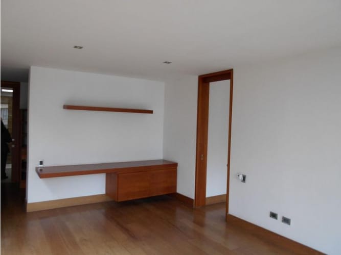 Apartamento de 3 alcobas en venta en El Seminario, Bogotá, 305 m² · foto 18 de 24