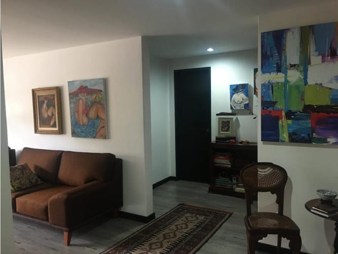 Apartamento de 2 alcobas en venta en Santa Ana Oriental, Bogotá, 133 m² · foto 3 de 18