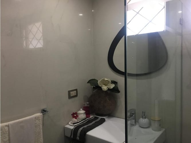 Apartamento de 2 alcobas en venta en Santa Ana Oriental, Bogotá, 133 m² · foto 15 de 18