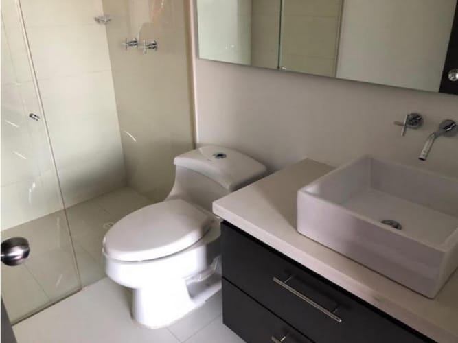 Apartamento de 2 alcobas en venta en Country Club, Bogotá, 184 m² · foto 19 de 24
