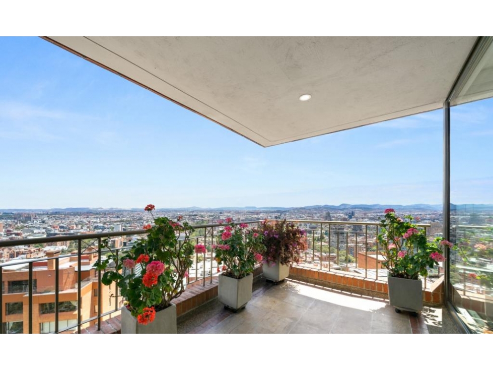 Apartamento en venta en Chicó Alto, Bogotá · foto 3 de 20