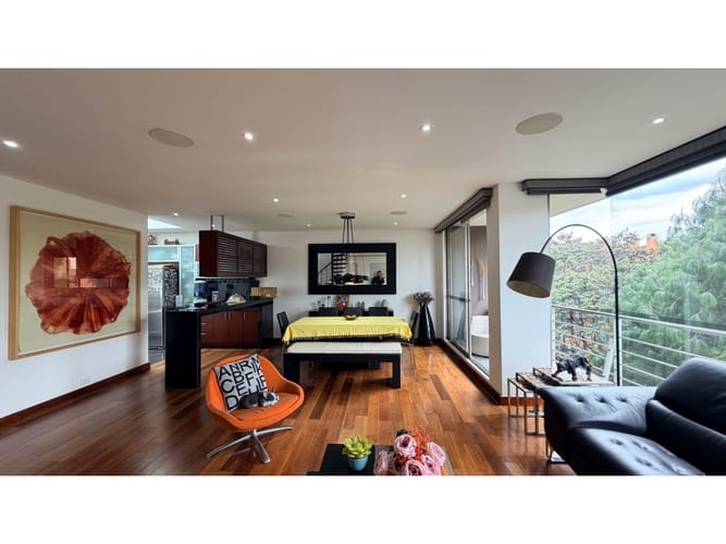 Apartamento de 3 alcobas en venta en Chicó Navarra, Bogotá, 127 m² · foto 4 de 18