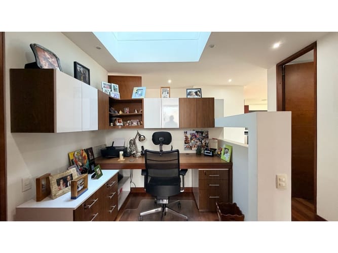 Apartamento de 3 alcobas en venta en Chicó Navarra, Bogotá, 127 m² · foto 6 de 18