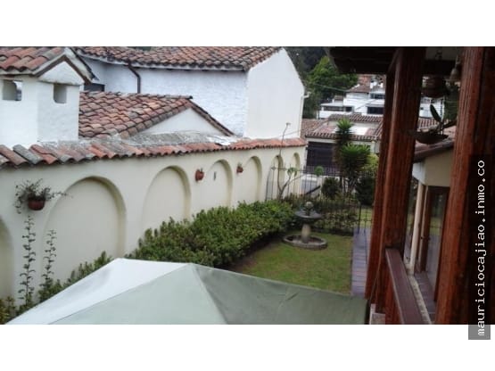 Casa de 4 alcobas en venta en Niza, Bogotá, 415 m² · foto 13 de 21