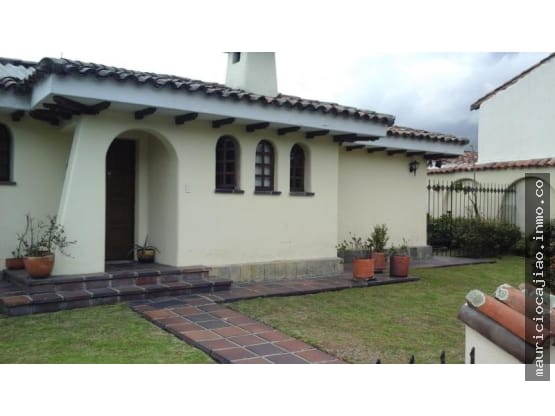 Casa de 4 alcobas en venta en Niza, Bogotá, 415 m² · foto 18 de 21