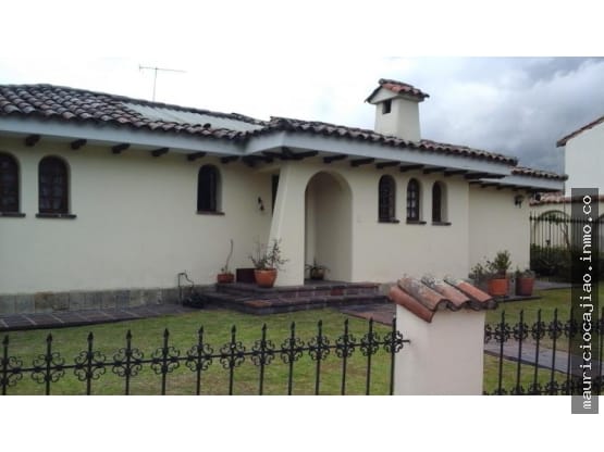 Casa de 4 alcobas en venta en Niza, Bogotá, 415 m² · foto 19 de 21