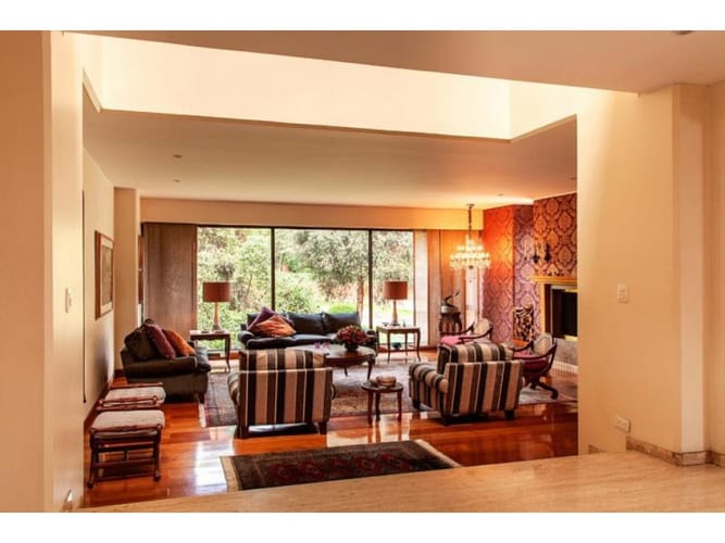 Apartamento de 4 alcobas en venta en Cerros De Niza, Bogotá, 411 m² · foto 3 de 23