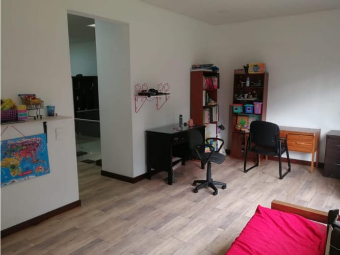 Casa de 5 alcobas en venta en Llano Grande, Rionegro, 500 m² · foto 11 de 21