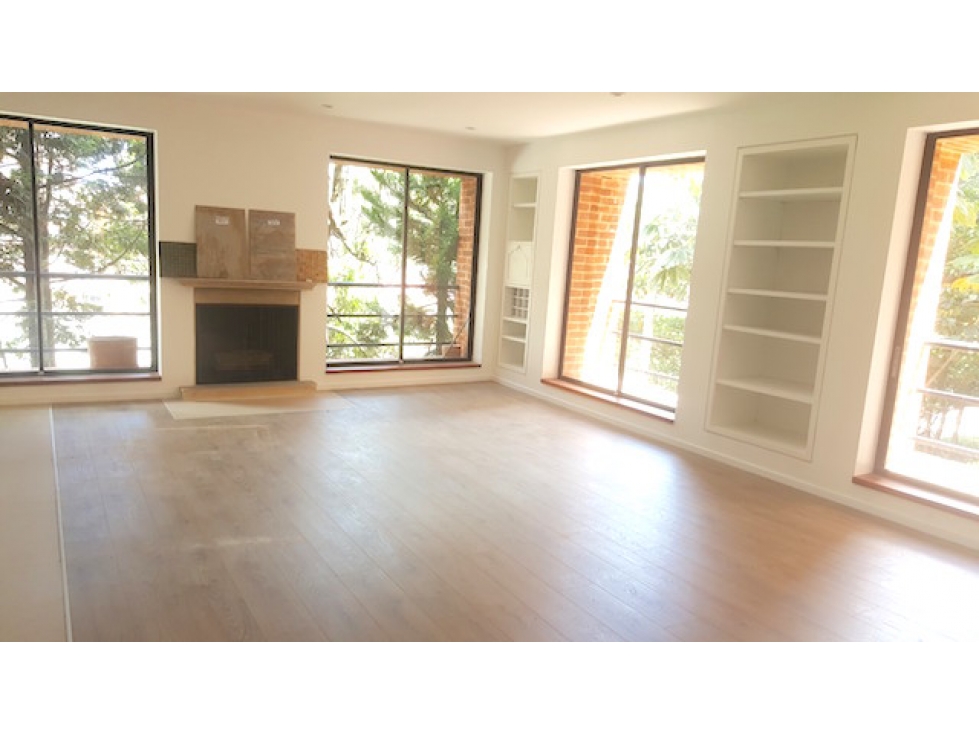Apartamento en venta en El Nogal, Bogotá · foto 2 de 19