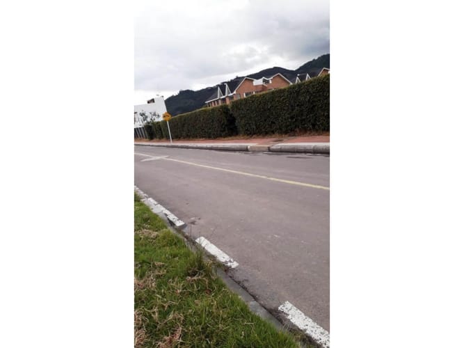 Lote en venta en El Rocio, Cajicá, 1137 m² · foto 2 de 9