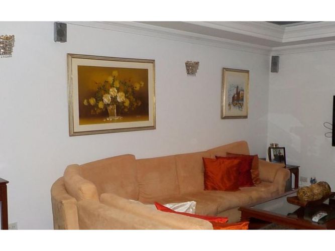Casa en venta en Usaquen, Bogotá · foto 5 de 18