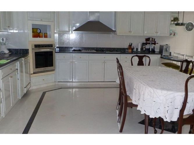 Casa en venta en Usaquen, Bogotá · foto 9 de 18