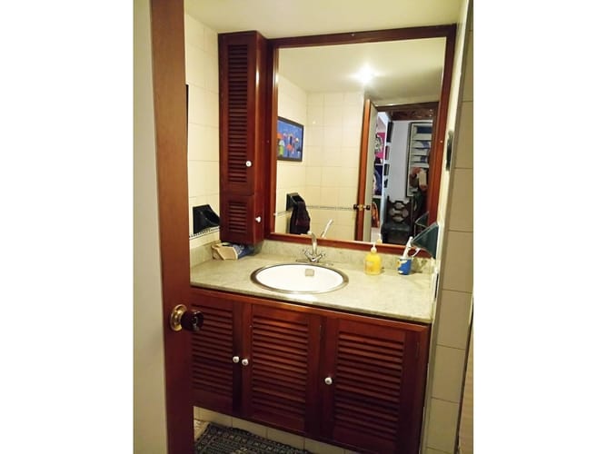 Apartamento de 3 alcobas en venta en Cerros De Niza, Bogotá, 255 m² · foto 14 de 24