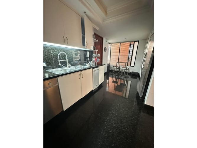 Apartamento de 4 alcobas en venta en Bosques Del Marques, Bogotá, 284 m² · foto 8 de 15
