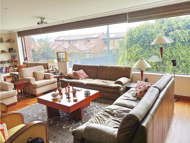 Apartamento de 3 alcobas en venta en Cerros De Niza, Bogotá, 255 m² · foto 22 de 24