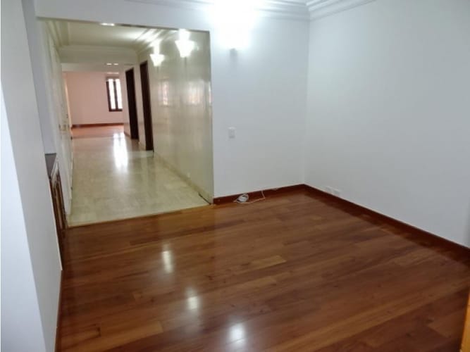 Apartamento de 3 alcobas en venta en Chapinero, Bogotá, 210 m² · foto 15 de 17