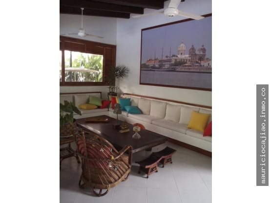 Casa de 4 alcobas en venta en Girardot, Girardot, 370 m² · foto 4 de 16