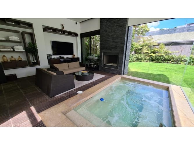 Casa de 3 alcobas en venta en Santa Ana Oriental, Bogotá, 640 m² · foto 13 de 24
