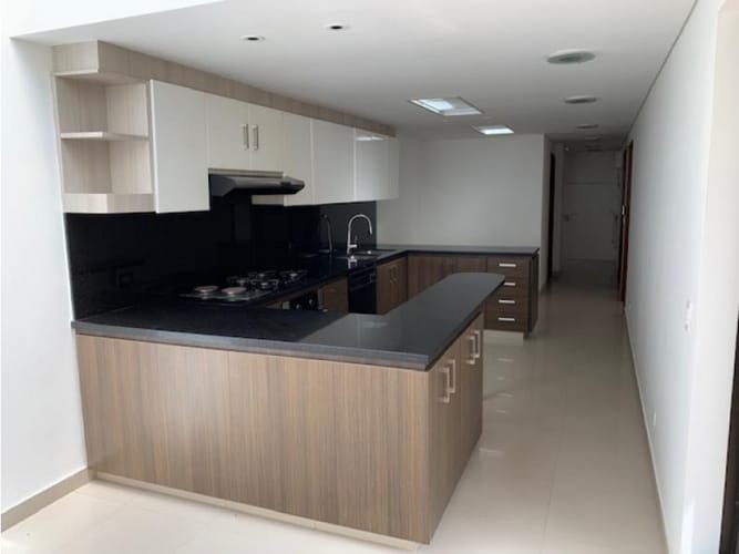 Casa de 4 alcobas en venta en Usaquen, Bogotá, 609 m² · foto 11 de 24