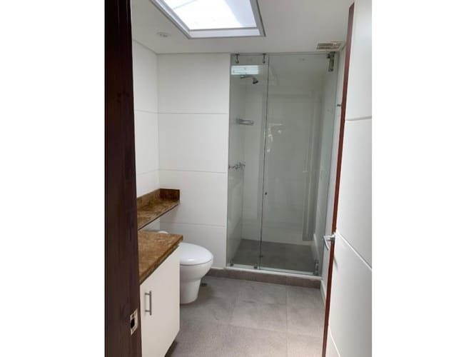 Casa de 4 alcobas en venta en Usaquen, Bogotá, 609 m² · foto 13 de 24