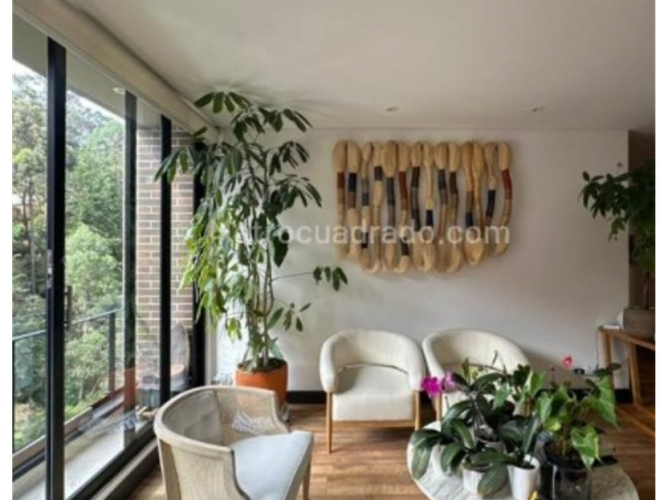 Apartamento de 3 alcobas en venta en Chapinero Alto, Bogotá, 124 m² · foto 2 de 8