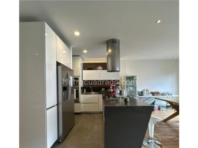 Apartamento de 3 alcobas en venta en Chapinero Alto, Bogotá, 124 m² · foto 3 de 8