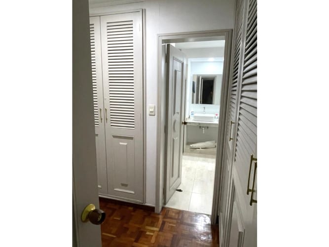 Apartamento de 4 alcobas en venta en Santa Teresita, Cali, 235 m² · foto 19 de 21