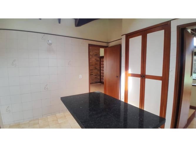 Casa de 3 alcobas en venta en Casa Blanca, Bogotá, 187 m² · foto 8 de 24