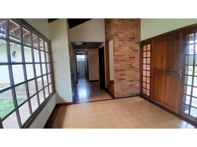 Casa de 3 alcobas en venta en Casa Blanca, Bogotá, 187 m² · foto 9 de 24