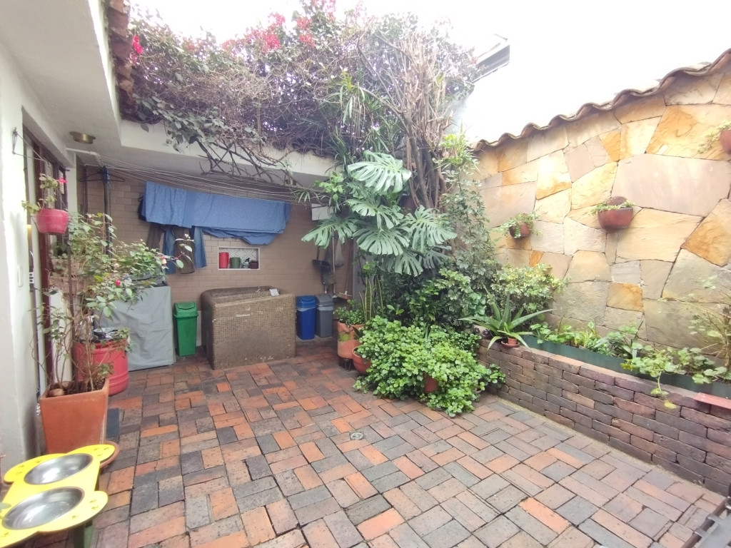 Casa en venta en Barrios Unidos, Bogotá · foto 8 de 24