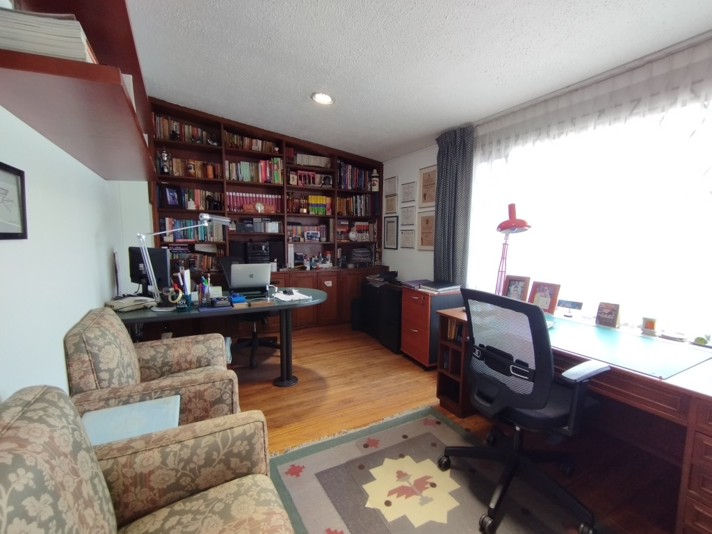 Casa en venta en Barrios Unidos, Bogotá · foto 17 de 24