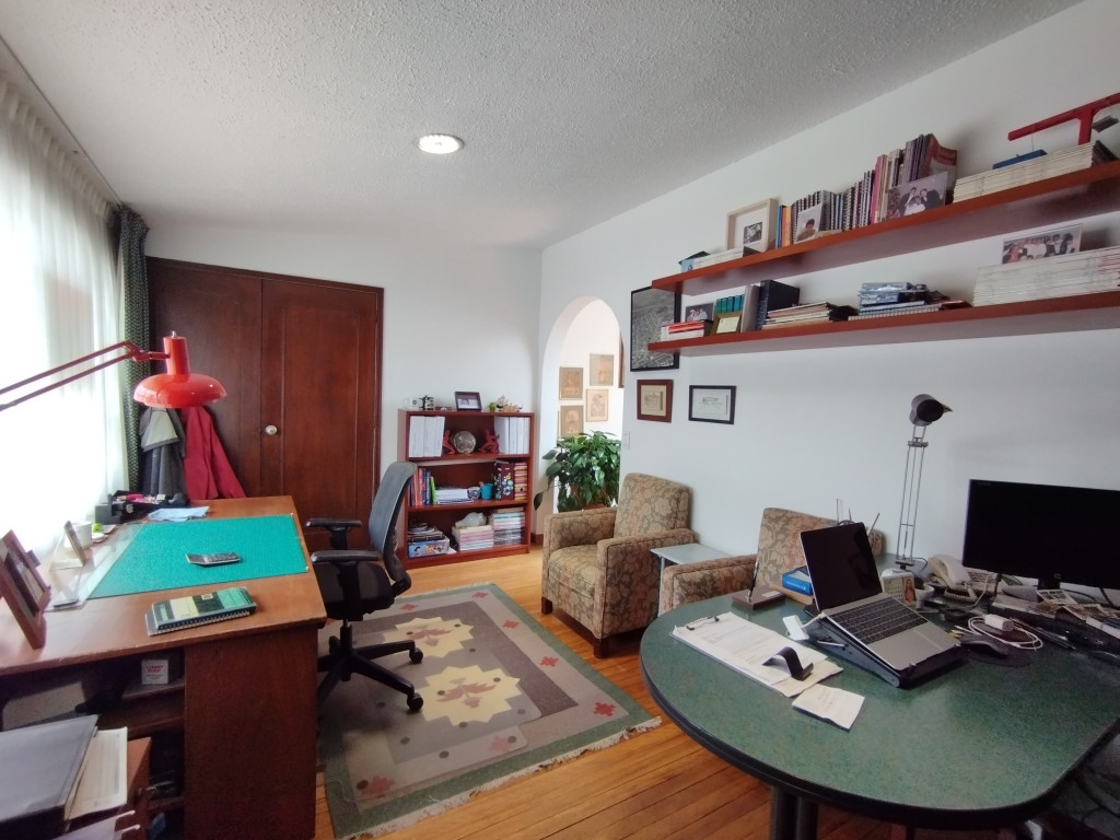 Casa en venta en Barrios Unidos, Bogotá · foto 18 de 24