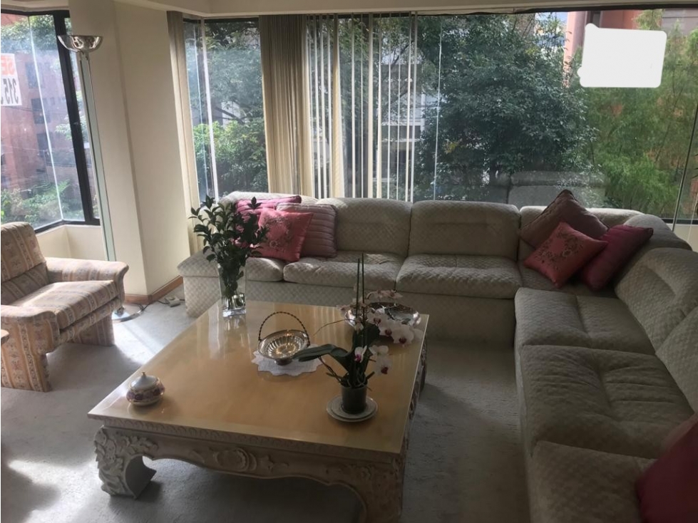 Apartamento en venta en Chico Norte, Bogotá · foto 2 de 18