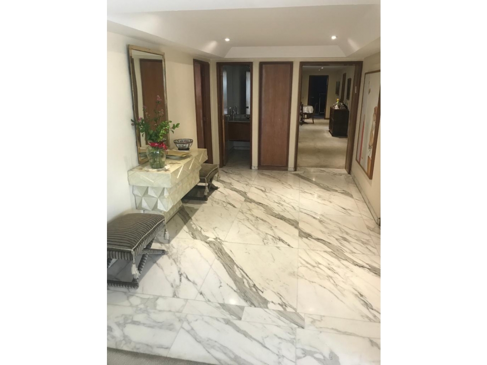 Apartamento en venta en Chico Norte, Bogotá · foto 3 de 18