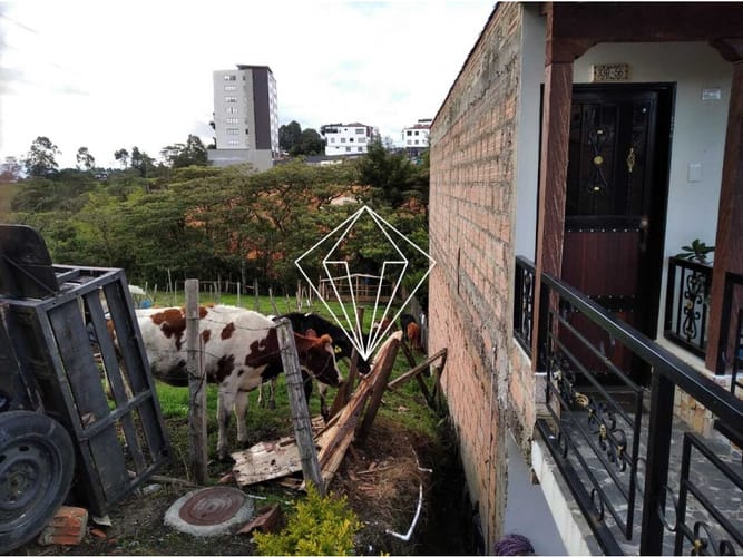 Lote en venta en El Carmen De Viboral, El Carmen de Viboral, 350 m² · foto 3 de 5