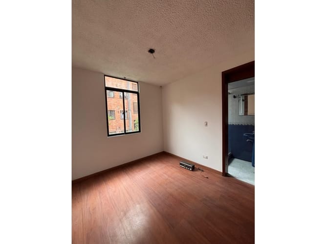 Apartamento de 3 alcobas en arriendo en Carlos Lleras Restrepo Manzana D, Bogotá, 65 m² · foto 12 de 12