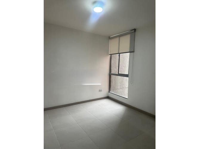 Apartamento de 3 alcobas en arriendo en La Cuenca, Medellín, 68 m² · foto 7 de 13