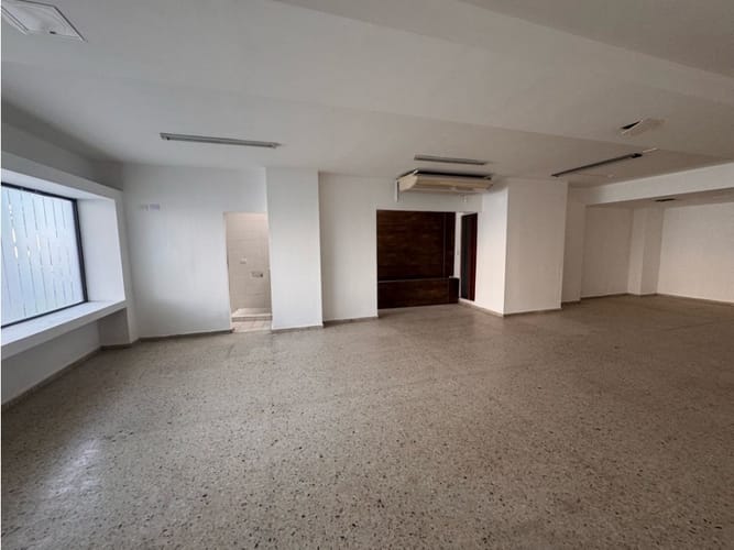 Local en arriendo en Nueva Tequendama, Cali, 144 m² · foto 11 de 17