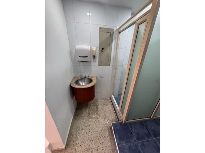 Local en arriendo en Nueva Tequendama, Cali, 144 m² · foto 13 de 17