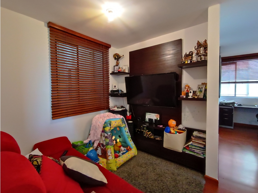 Apartamento en venta en Pontevedra, Bogotá · foto 9 de 19