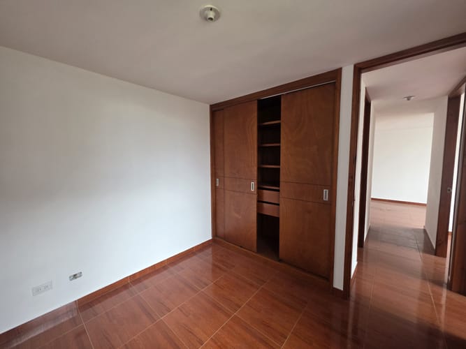 Apartamento de 3 alcobas en arriendo en Turingia Et. Ii, Bogotá, 45 m² · foto 10 de 15