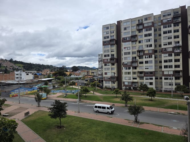 Apartamento de 3 alcobas en arriendo en Turingia Et. Ii, Bogotá, 45 m² · foto 15 de 15