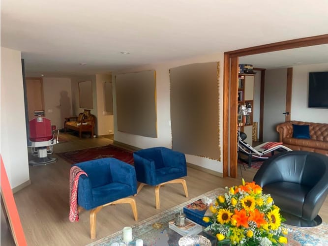 Apartamento de 3 alcobas en venta en Bellavista, Bogotá, 170 m² · foto 2 de 19