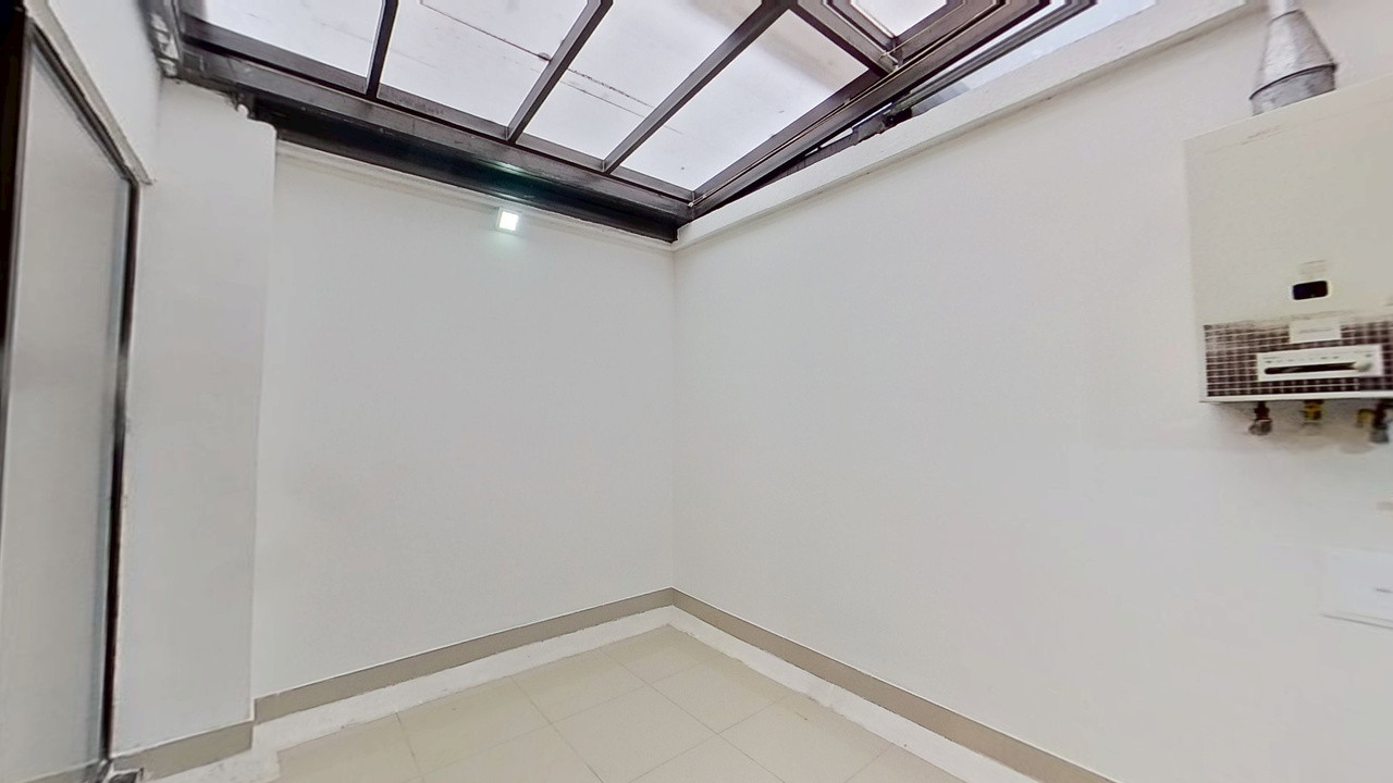 Apartamento en venta en Santa Barbara Central, Bogotá · foto 2 de 20