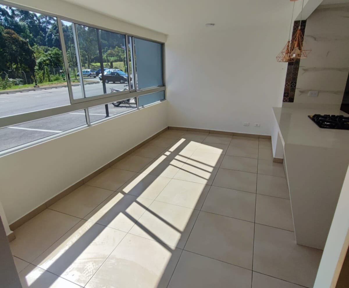 Apartamento en venta en Cimarronas, Marinilla · foto 2 de 9