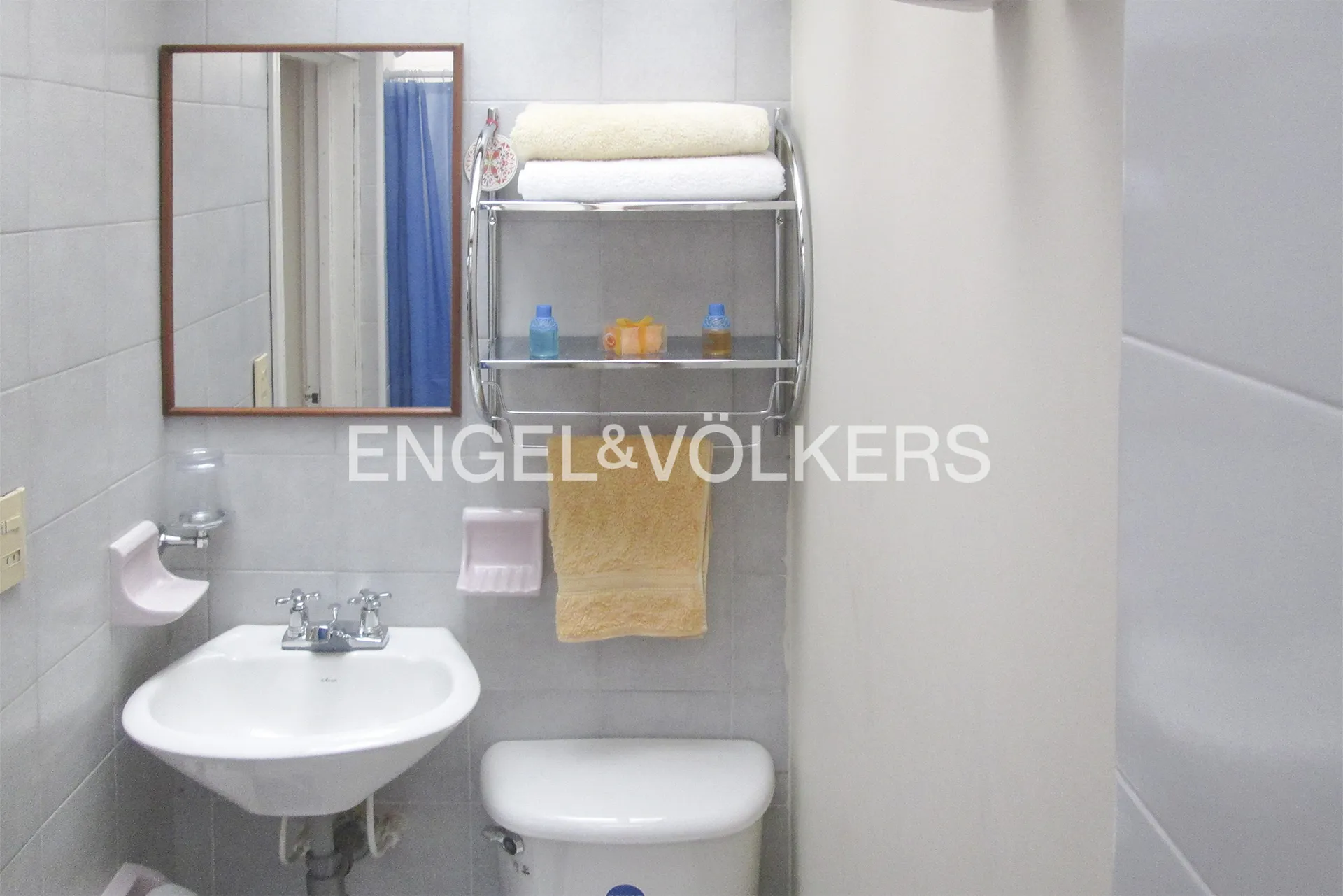 Casa en venta en Pasadena, Bogotá · foto 8 de 15