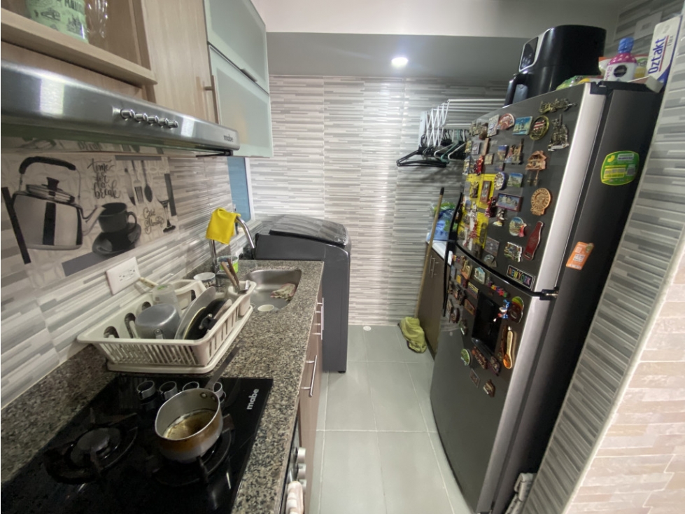 Apartamento en venta en El Castillo, Bogotá · foto 4 de 20