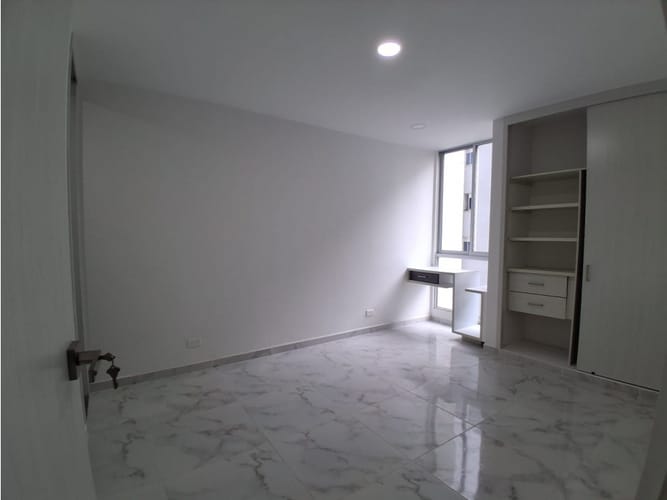 Apartamento de 2 alcobas en venta en Co. Parque Residencial Los Cedros, Armenia, 75 m² · foto 7 de 11