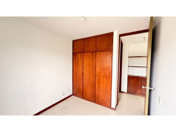 Apartamento de 3 alcobas en venta en Valle Del Lili, Cali, 71 m² · foto 5 de 8
