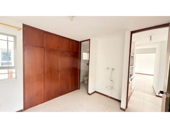 Apartamento de 3 alcobas en venta en Valle Del Lili, Cali, 71 m² · foto 6 de 8
